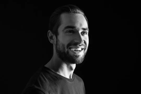 微扑克APP手机界面展示